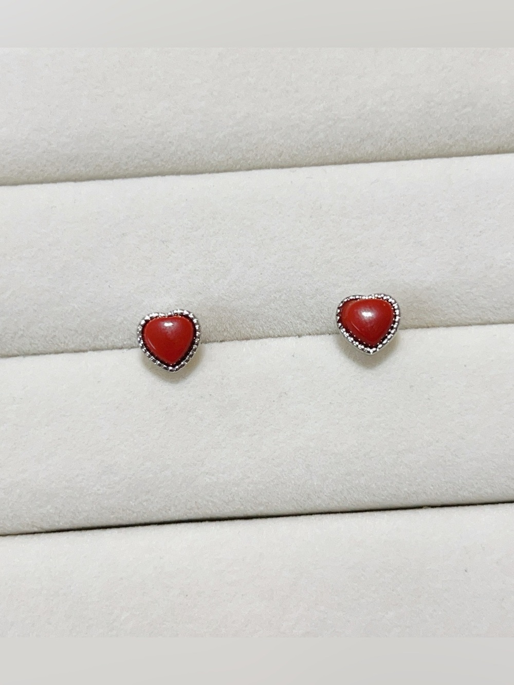 Dainty Natural South Red Agate Heart Stud Earrings 925 Silver Post